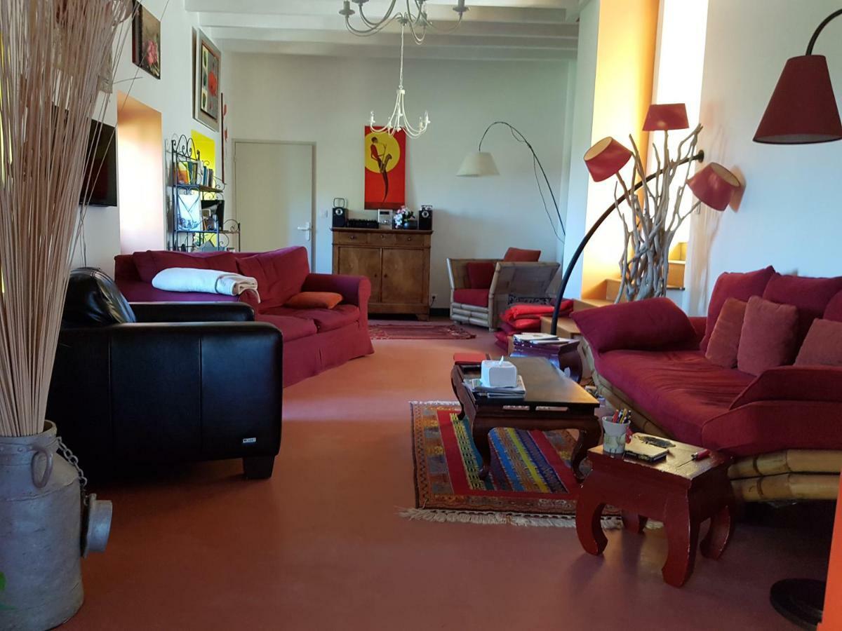 Les Pinguelles Bed and Breakfast Le Donjon Esterno foto